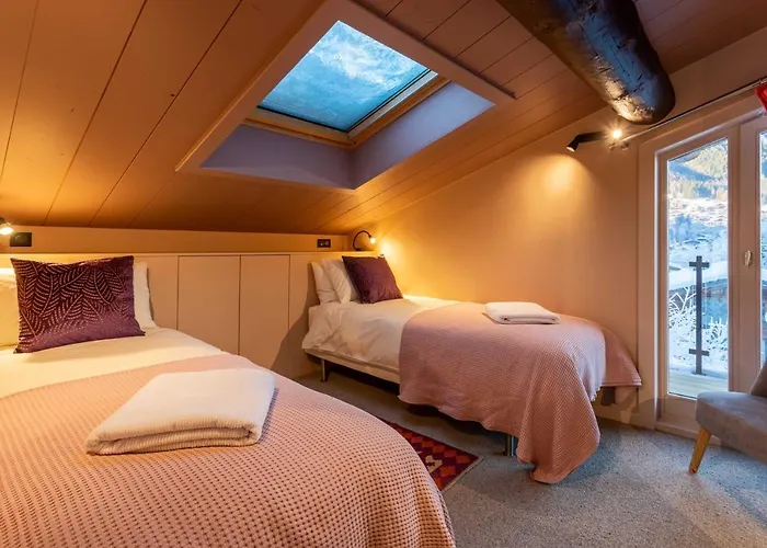 Des Cimes - Year * Chamonix