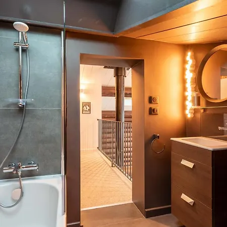 Des Cimes - Year Alpesi faház *